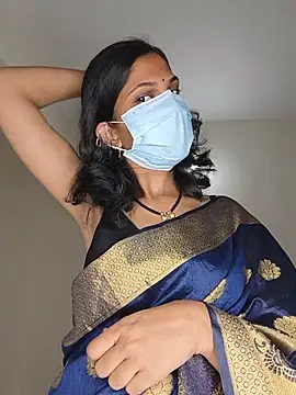 Shivani2002 online show from 06-08-26, 04:18