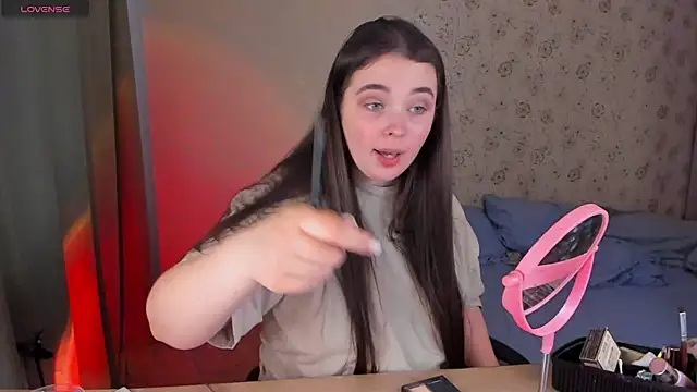 Alice next door online show from 03-22-26, 03:04