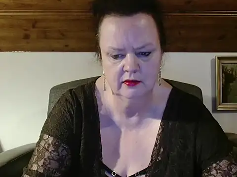 TiffanyMature online show from 02-11-26, 09:09