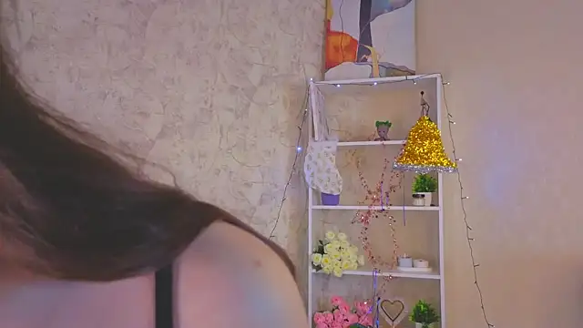 GiseleLamos online show from 12-19-25, 03:35