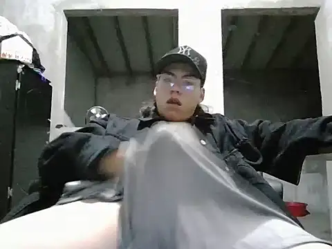 dirty model online show from 06-18-26, 09:14