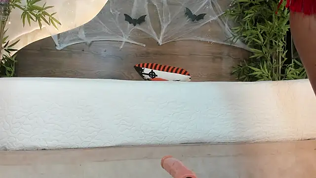 katia cute online show from 10-26-25, 11:49