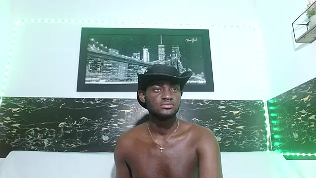 Snapshot of eebony_stallion chatting on 09-24-25, 03:10 eebony stallion online show from 09-24-25, 03:10