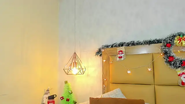 MELISSAROUGE online show from 11-28-25, 01:08