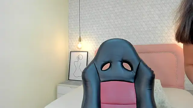 MELISSAROUGE online show from 02-25-26, 12:59