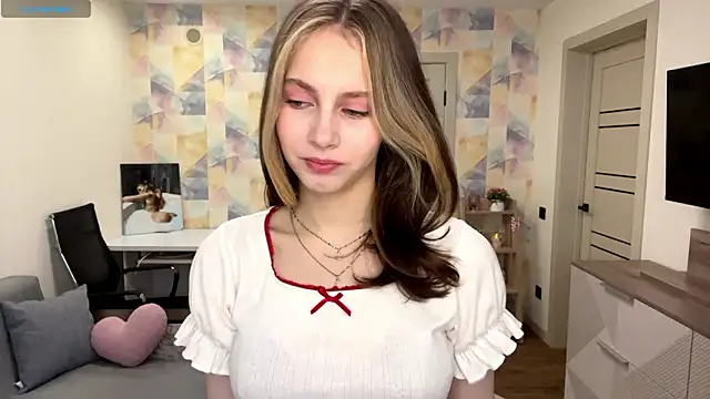 NylaNadler online show from 02-20-26, 05:37