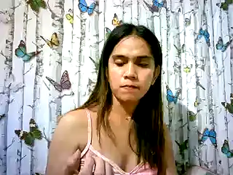 Snapshot of lexyyr17 chatting on 09-09-25, 01:49 lexyyr17 online show from 09-09-25, 01:49