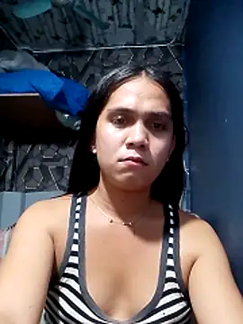 Snapshot of lexyyr17 chatting on 03-08-26, 02:04 lexyyr17 online show from 03-08-26, 02:04