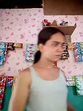 Snapshot of lexyyr17 chatting on 07-12-26, 01:40 lexyyr17 online show from 07-12-26, 01:40