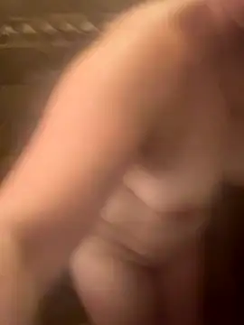 Snapshot of M1l3yD3w chatting on 11-09-25, 02:32 M1l3yD3w online show from 11-09-25, 02:32