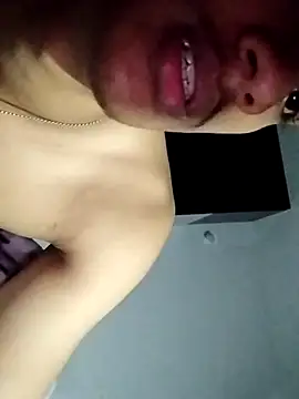 Snapshot of kjohn20 chatting on 11-22-25, 08:52 kjohn20 online show from 11-22-25, 08:52