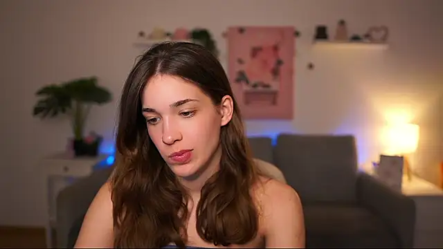 kissie cat online show from 04-20-26, 01:14