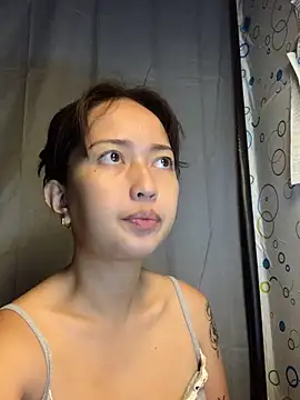 Snapshot of Soft_Angel8 chatting on 05-18-26, 06:52 Soft Angel8 online show from 05-18-26, 06:52