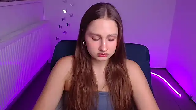 Snapshot of Stefanie_Sweet chatting on 09-10-25, 05:46 Stefanie Sweet online show from 09-10-25, 05:46