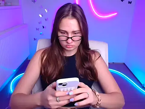 Snapshot of Stefanie_Sweet chatting on 11-04-25, 06:34 Stefanie Sweet online show from 11-04-25, 06:34