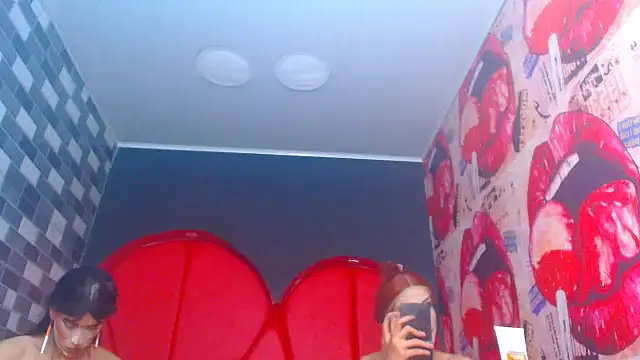 julessxcharlotte online show from 12-02-25, 02:12