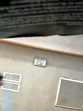 Snapshot of speakonit chatting on 10-03-25, 05:32 speakonit online show from 10-03-25, 05:32