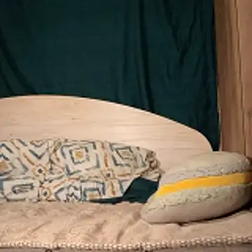 Tupo070481 online show from 03-18-26, 04:10