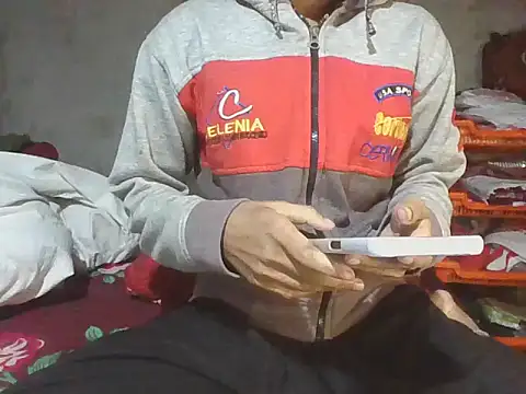 mala2580 online show from 11-24-25, 04:40