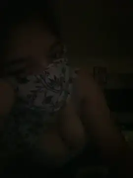 Snapshot of crazy111girl chatting on 09-17-25, 11:45 crazy111girl online show from 09-17-25, 11:45