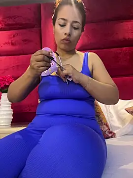 VictoriaFerro online show from 07-04-26, 12:44