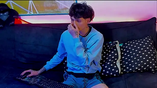 Dioniso guy8 online show from 04-03-26, 09:02