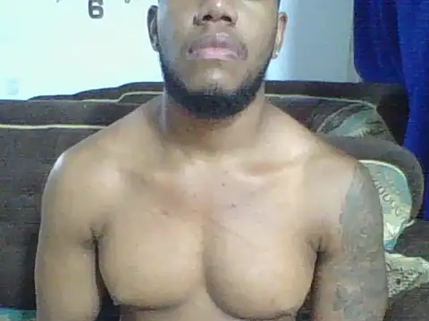 BenjaminCol  online show from 12-19-25, 03:46