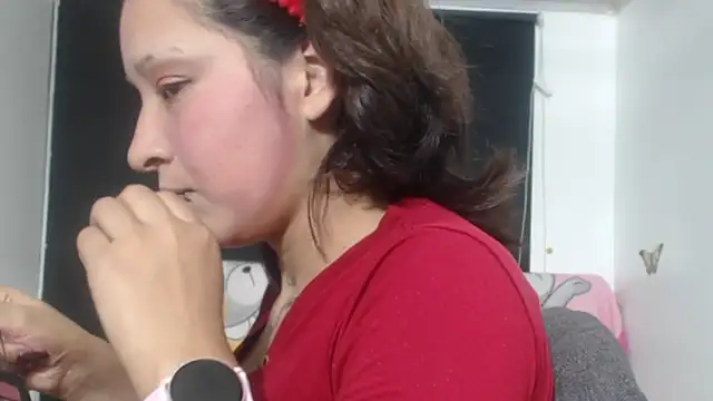 evelynesex online show from 04-11-26, 03:33