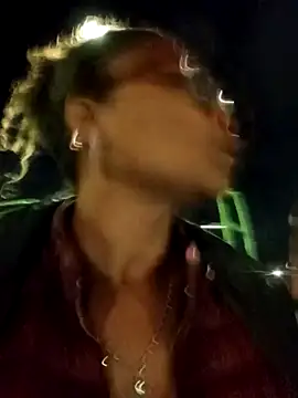 BiiancaEstradaa online show from 04-25-26, 01:19