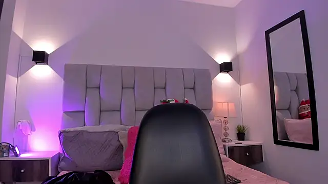 Seraphyne666 online show from 02-23-26, 03:42