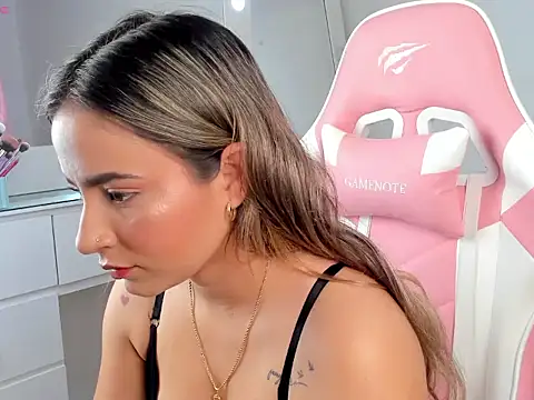 Saloome miller online show from 10-01-25, 02:50