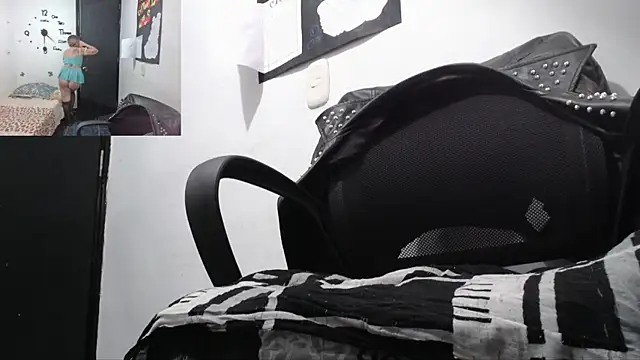 Skarleth Diaz online show from 08-01-26, 03:28