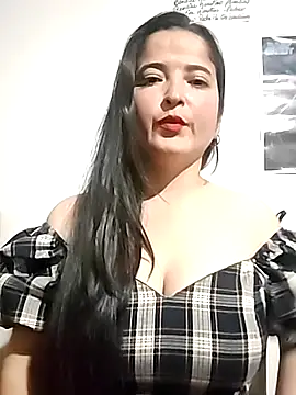 Snapshot of Ainaraazul chatting on 12-03-25, 11:03 Ainaraazul online show from 12-03-25, 11:03