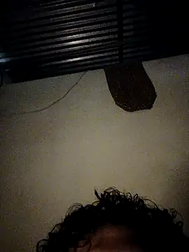 Snapshot of Machucon1 chatting on 10-07-25, 10:07 Machucon1 online show from 10-07-25, 10:07