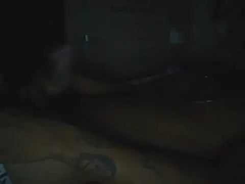 Snapshot of Machucon1 chatting on 11-17-25, 02:39 Machucon1 online show from 11-17-25, 02:39