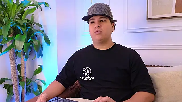 Naim Bennetsex online show from 03-30-26, 06:09