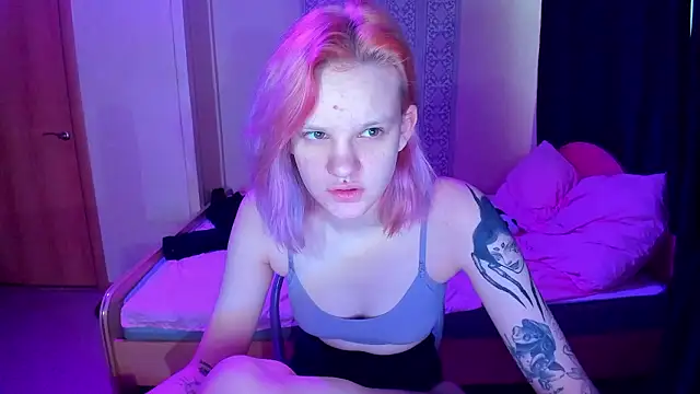 Elieiza xo online show from 02-16-26, 09:16