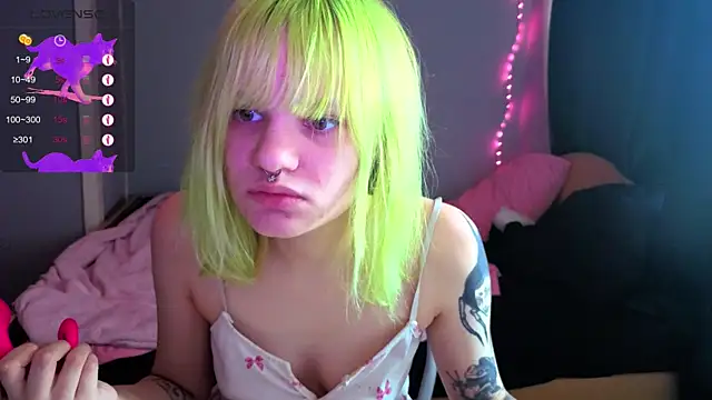 Elieiza xo online show from 04-28-26, 06:07