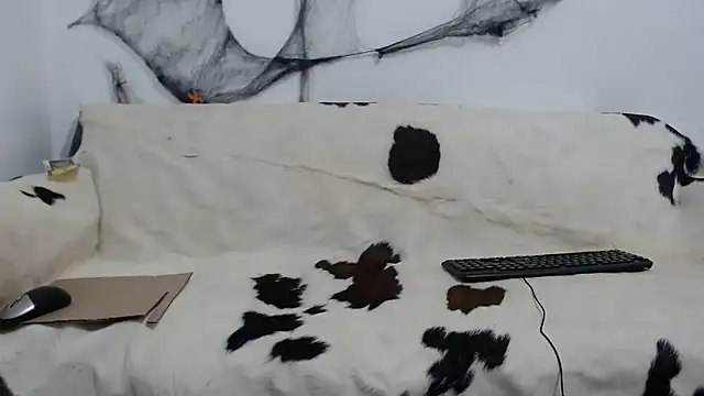 Snapshot of Dan_jonson15 chatting on 10-30-25, 10:32 Dan jonson15 online show from 10-30-25, 10:32