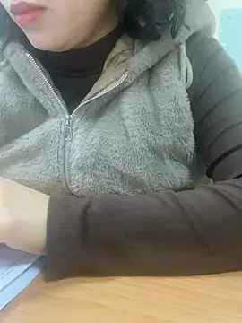 Snapshot of -NhaKy22 chatting on 02-12-26, 01:00 -NhaKy22 online show from 02-12-26, 01:00