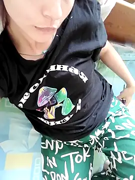 Snapshot of Jenevaonlovex chatting on 09-18-25, 10:50 Jenevaonlovex online show from 09-18-25, 10:50