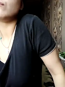 Snapshot of Jenevaonlovex chatting on 10-14-25, 09:32 Jenevaonlovex online show from 10-14-25, 09:32