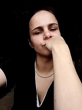 Snapshot of Jenevaonlovex chatting on 10-20-25, 09:54 Jenevaonlovex online show from 10-20-25, 09:54