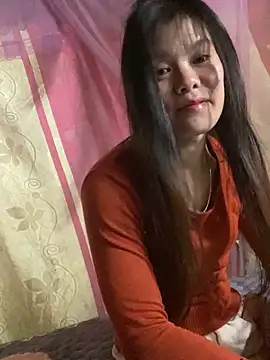 PhanHaa online show from 12-18-25, 12:44