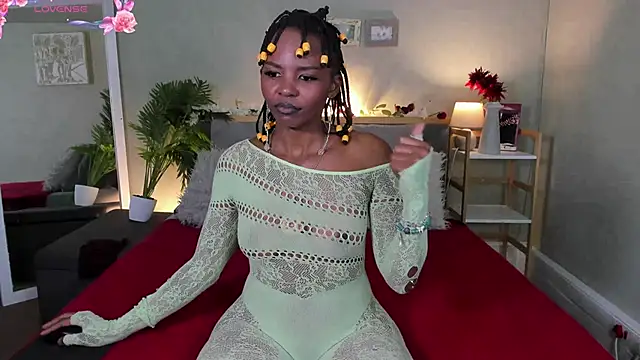 HotStellaaa online show from 05-07-26, 06:35