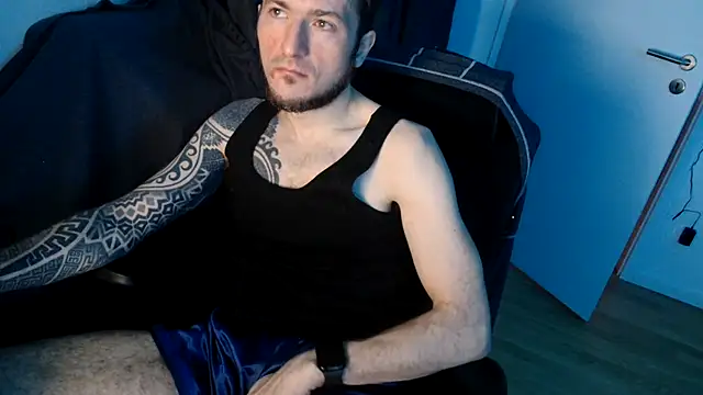 th1  online show from 02-19-26, 03:46