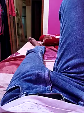 Snapshot of Alimbaby chatting on 11-17-25, 11:05 Alimbaby online show from 11-17-25, 11:05