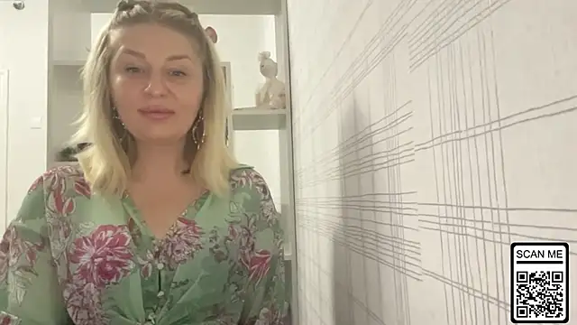 Blondie xoxoxo online show from 11-05-25, 06:52