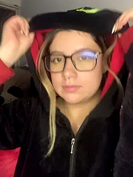 Blair Bunnyy online show from 01-08-26, 07:54