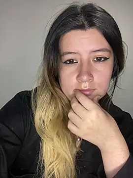Blair Bunnyy online show from 05-01-26, 04:17